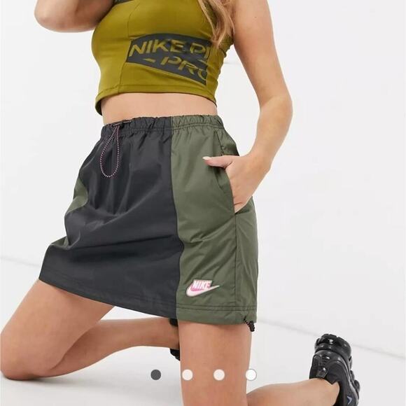 Nike Icon Clash Woven Skirt 2X Black and Green athletic Tennis Utility Plus Size - Picture 3 of 14